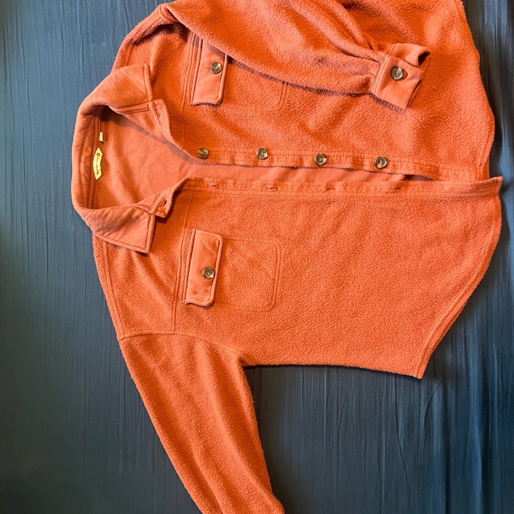Cozy Orange Knit Cardigan with Relaxed Style
